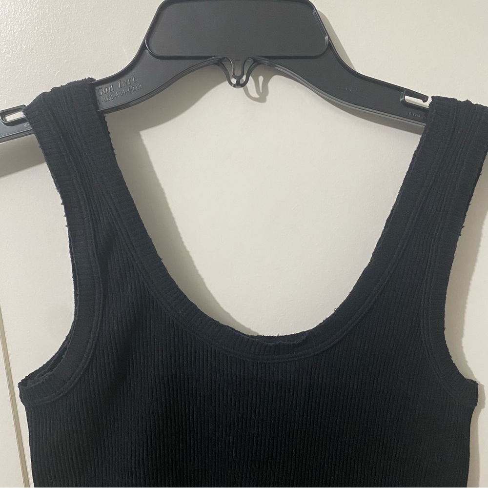 Cropped tank top - Picture 3 of 4